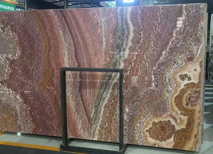 Marmar Dearg Onyx